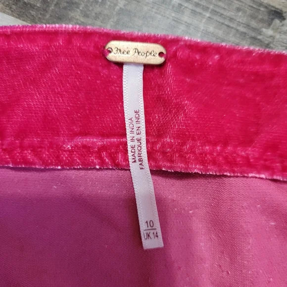 10 Free People Annalise Hot Pink Velvet Mini Skirt - Picture 6 of 7